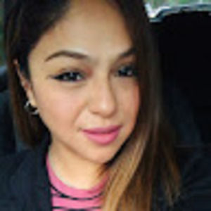 Meet your Posher, Adriana